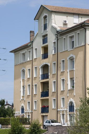 Façade postérieure. © Jérôme Mongreville / Région Bourgogne-Franche-Comté, Inventaire du patrimoine - 2011