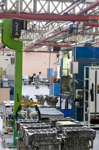 Atelier de rénovation des moteurs. © Jérôme Mongreville / Région Bourgogne-Franche-Comté, Inventaire du patrimoine - 2011 Atelier de rénovation des moteurs. © Jérôme Mongreville / Région Bourgogne-Franche-Comté, Inventaire du patrimoine - 2011