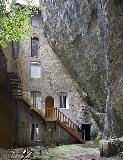 Façade postérieure : 72 rue du Faubourg Rivotte. © Yves Sancey / Région Bourgogne-Franche-Comté, Inventaire du patrimoine - 2011