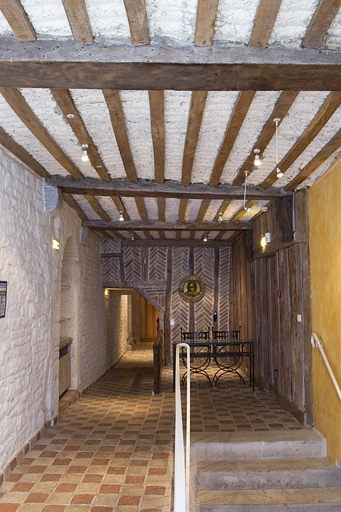 Vue d'ensemble du couloir. © Yves Sancey / Région Bourgogne-Franche-Comté, Inventaire du patrimoine - 2011