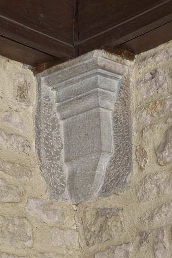 Logis principal, portique : détail d'une console supportant le plafond. © Yves Sancey / Région Bourgogne-Franche-Comté, Inventaire du patrimoine - 2011