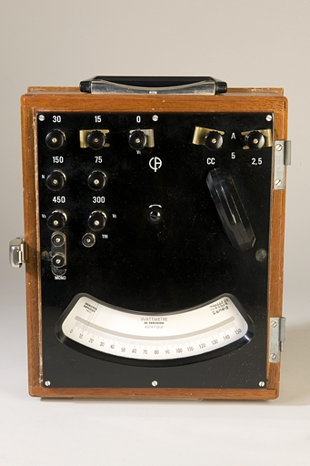 Face avant. © Marc Loukachine / Région Bourgogne-Franche-Comté, Inventaire du patrimoine - 2012