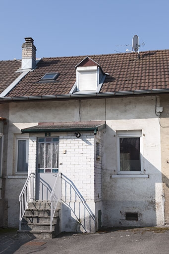 Détail d'une travée d'une habitation à 4 logements. © Jérôme Mongreville / Région Bourgogne-Franche-Comté, Inventaire du patrimoine - 2012