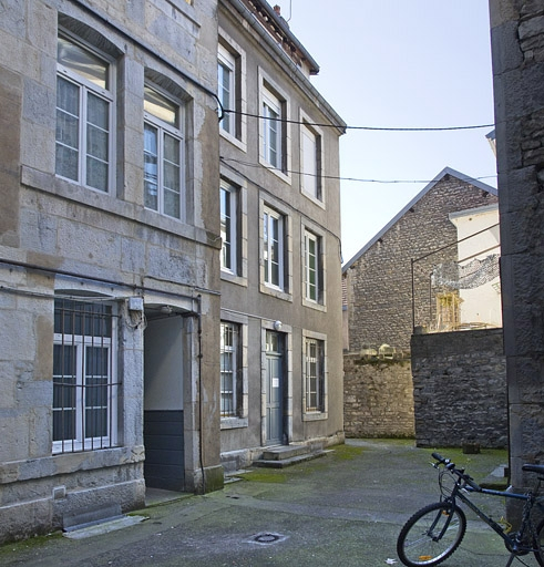 Vue de la troisième cour. © Yves Sancey / Région Bourgogne-Franche-Comté, Inventaire du patrimoine - 2012