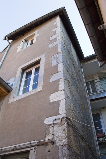 Logis principal : détail de l'aile sur cour. © Yves Sancey / Région Bourgogne-Franche-Comté, Inventaire du patrimoine - 2012