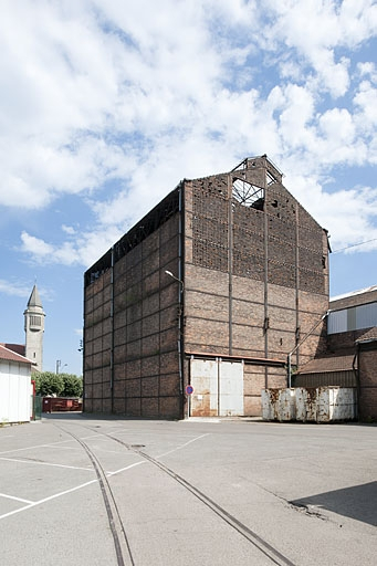 Bâtiment du gazogène. Vue depuis le nord-ouest. © Jérôme Mongreville / Région Bourgogne-Franche-Comté, Inventaire du patrimoine - 2012