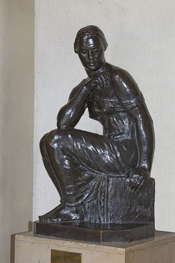 Vue d'ensemble, de trois quarts droite. © Yves Sancey / Région Bourgogne-Franche-Comté, Inventaire du patrimoine - 2012