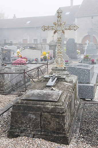 Tombeau de la famille Roland. © Mary Ruffinoni / Région Bourgogne-Franche-Comté, Inventaire du patrimoine - 2012