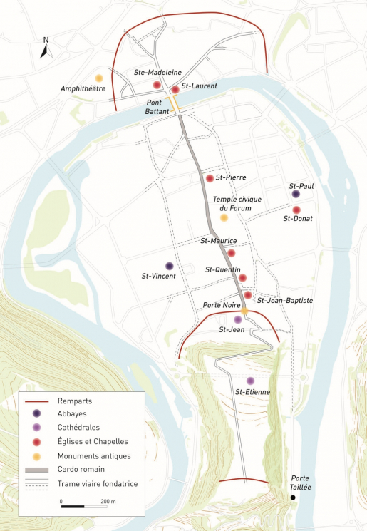 Carte des principales fondations religieuses entre le haut Moyen Age et la fin du XIIe siècle, avec le positionnement des principaux monuments antiques. © Morin Dominique, Mathias Papigny / Région Bourgogne-Franche-Comté, Inventaire du patrimoine - 2013