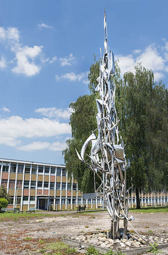 Sculpture de Feraud © Mary Ruffinoni / Région Bourgogne-Franche-Comté, Inventaire du patrimoine - 2013 Sculpture de Feraud © Mary Ruffinoni / Région Bourgogne-Franche-Comté, Inventaire du patrimoine - 2013