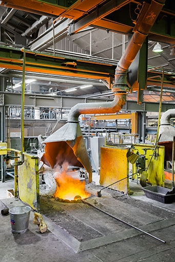 Four à induction en service. © Jérôme Mongreville / Région Bourgogne-Franche-Comté, Inventaire du patrimoine - 2013