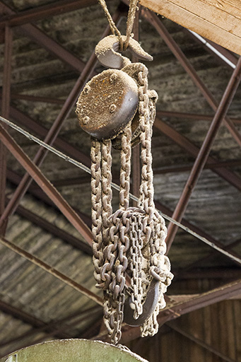 Atelier de fabrication de 1953 : palan manuel. © Yves Sancey / Région Bourgogne-Franche-Comté, Inventaire du patrimoine - 2013