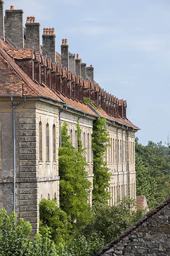 Vue rapprochée de la façade sud. © Mary Ruffinoni / Région Bourgogne-Franche-Comté, Inventaire du patrimoine - 2013