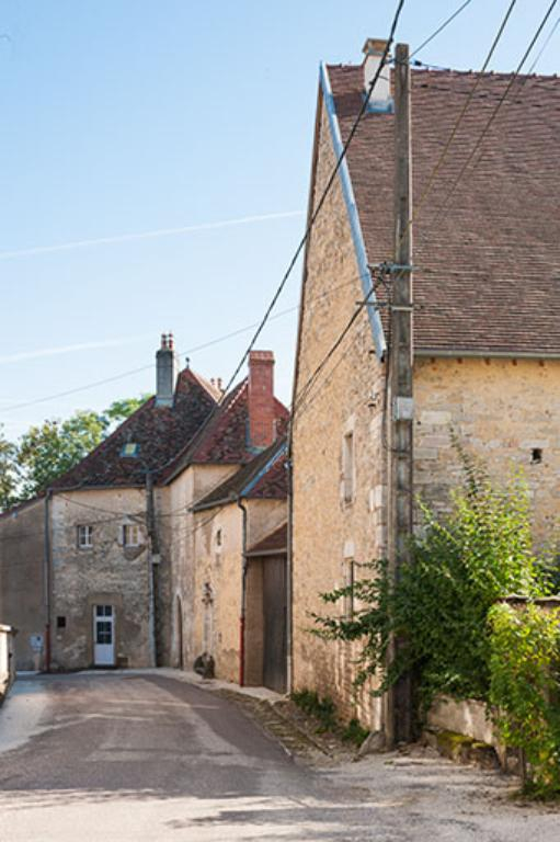 Les bâtiments rue Ménans © Jérôme Mongreville / Région Bourgogne-Franche-Comté, Inventaire du patrimoine - 2013
