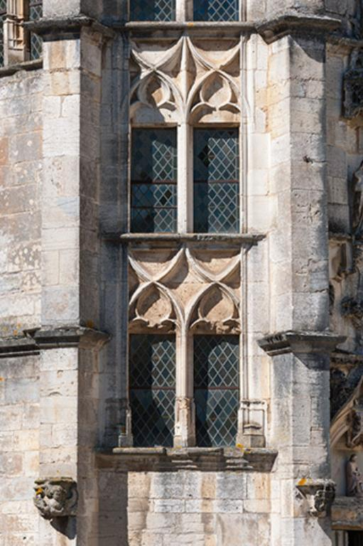 Détail des baies de la tour d'escalier © Jérôme Mongreville / Région Bourgogne-Franche-Comté, Inventaire du patrimoine - 2013