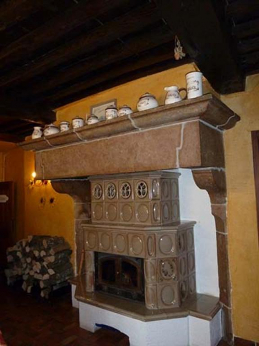 Cheminée du rez-de-chaussée © Sabrina Dalibard / Région Bourgogne-Franche-Comté, Inventaire du patrimoine - 2013