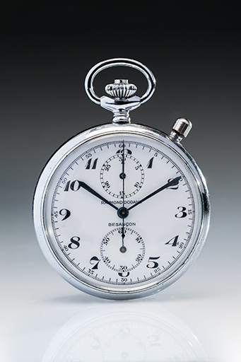 Exemple de production : montre chronographe Raymond Dodane. © Jérôme Mongreville / Région Bourgogne-Franche-Comté, Inventaire du patrimoine - 2014 Exemple de production : montre chronographe Raymond Dodane. © Jérôme Mongreville / Région Bourgogne-Franche-Comté, Inventaire du patrimoine - 2014