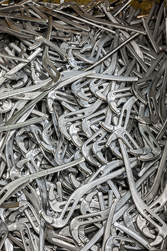 Branches de pinces multiprises. © Jérôme Mongreville / Région Bourgogne-Franche-Comté, Inventaire du patrimoine - 2014 Branches de pinces multiprises. © Jérôme Mongreville / Région Bourgogne-Franche-Comté, Inventaire du patrimoine - 2014