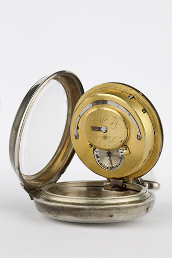 Boîtier ouvert. © Sonia Dourlot / Région Bourgogne-Franche-Comté, Inventaire du patrimoine - 2014