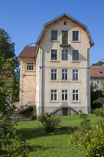 Usine : façade latérale droite. © Sonia Dourlot / Région Bourgogne-Franche-Comté, Inventaire du patrimoine - 2014