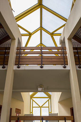 Détail intérieur de l'entrée de l'externat sud-ouest. © Jérôme Mongreville / Région Bourgogne-Franche-Comté, Inventaire du patrimoine - 2014