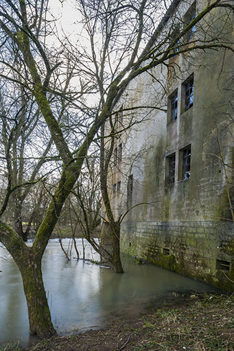Façade nord du magasin industriel. © Jérôme Mongreville / Région Bourgogne-Franche-Comté, Inventaire du patrimoine - 2015