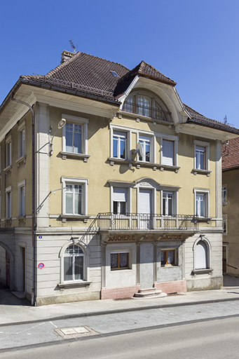 Façade antérieure. © Sonia Dourlot / Région Bourgogne-Franche-Comté, Inventaire du patrimoine - 2015 Façade antérieure. © Sonia Dourlot / Région Bourgogne-Franche-Comté, Inventaire du patrimoine - 2015
