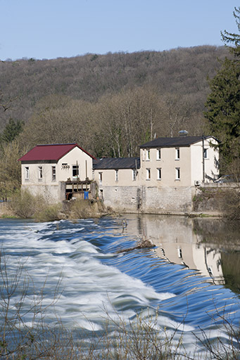 Vue depuis la rive gauche du barrage. © Jérôme Mongreville / Région Bourgogne-Franche-Comté, Inventaire du patrimoine - 2015