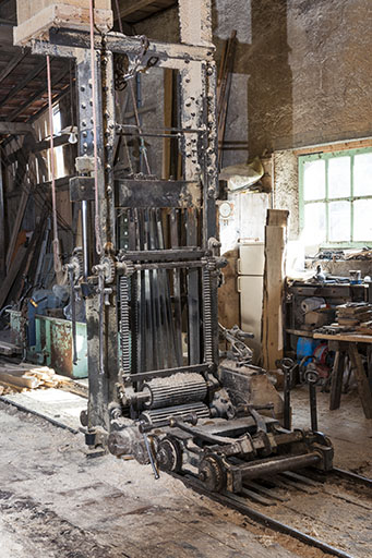 Châssis de scie et son chariot. © Jérôme Mongreville / Région Bourgogne-Franche-Comté, Inventaire du patrimoine - 2015