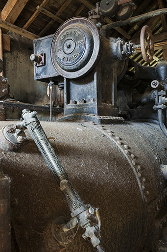 Détail du cylindre. © Jérôme Mongreville / Région Bourgogne-Franche-Comté, Inventaire du patrimoine - 2015