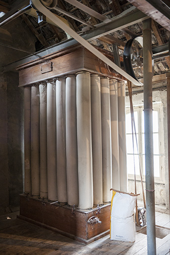 Troisième étage. Filtre à air. © Jérôme Mongreville / Région Bourgogne-Franche-Comté, Inventaire du patrimoine - 2015