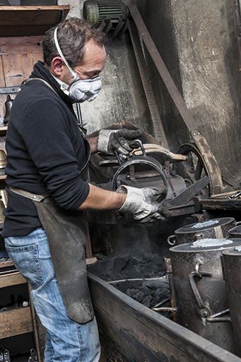 Démoulage (7). © Jérôme Mongreville / Région Bourgogne-Franche-Comté, Inventaire du patrimoine - 2015