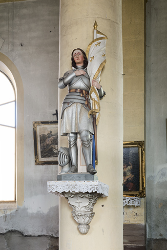 Statue : sainte Jeanne d'Arc. © Sonia Dourlot / Région Bourgogne-Franche-Comté, Inventaire du patrimoine - 2015