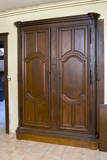 presbytère © Sonia Dourlot / Région Bourgogne-Franche-Comté, Inventaire du patrimoine - 2015 presbytère © Sonia Dourlot / Région Bourgogne-Franche-Comté, Inventaire du patrimoine - 2015