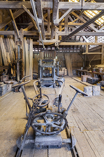 Châssis multilames et son chariot. Vue axiale. © Jérôme Mongreville / Région Bourgogne-Franche-Comté, Inventaire du patrimoine - 2016