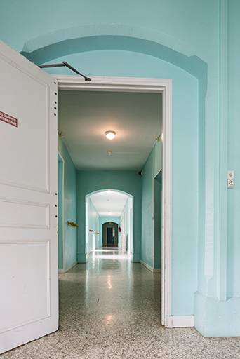 le couloir, premier étage. © Sonia Dourlot / Région Bourgogne-Franche-Comté, Inventaire du patrimoine - 2016 le couloir, premier étage. © Sonia Dourlot / Région Bourgogne-Franche-Comté, Inventaire du patrimoine - 2016