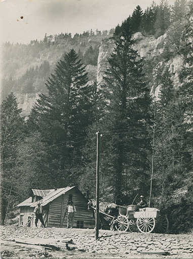 [Cabane de mineur], [vers 1908]. © Laurent Poupard / Région Bourgogne-Franche-Comté, Inventaire du patrimoine - 2017