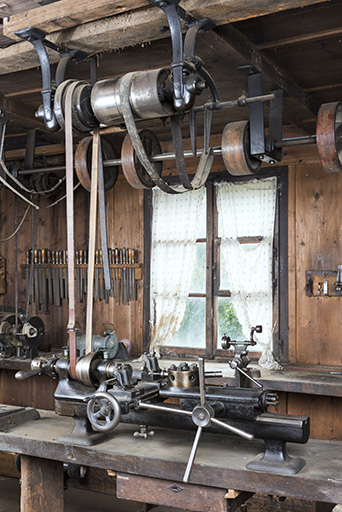 Vue d'ensemble, de trois quarts droite. © Sonia Dourlot / Région Bourgogne-Franche-Comté, Inventaire du patrimoine - 2017