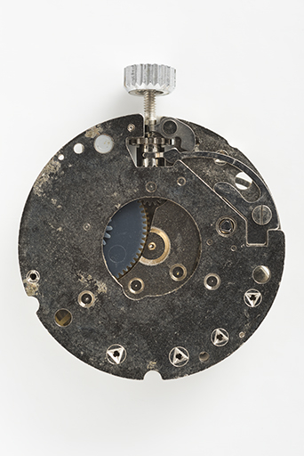 Mouvement Parrenin HP 740 : face côté cadran. © Sonia Dourlot / Région Bourgogne-Franche-Comté, Inventaire du patrimoine - 2017