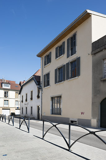 Façade sur la rue des Jardins. © Jérôme Mongreville / Région Bourgogne-Franche-Comté, Inventaire du patrimoine - 2017