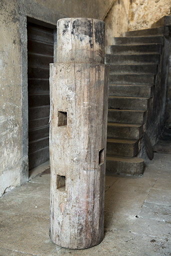 Axe de martinet (portant, au crayon de papier, le prénom Xavier). © Sonia Dourlot / Région Bourgogne-Franche-Comté, Inventaire du patrimoine - 2017