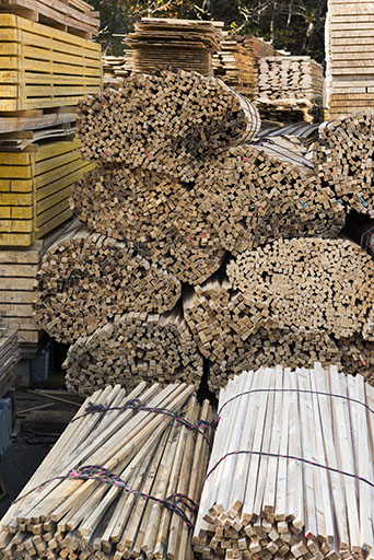 Bottes de liteaux. © Sonia Dourlot / Région Bourgogne-Franche-Comté, Inventaire du patrimoine - 2017 Bottes de liteaux. © Sonia Dourlot / Région Bourgogne-Franche-Comté, Inventaire du patrimoine - 2017