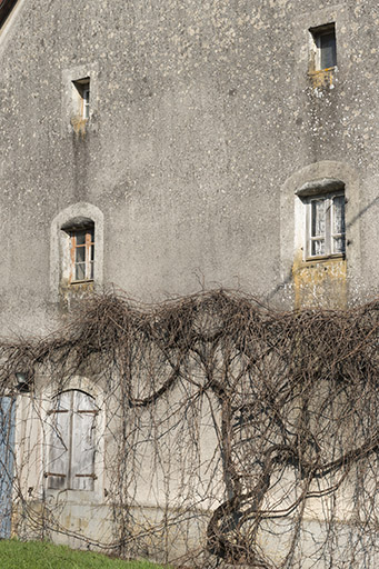 Détail des baies. © Jérôme Mongreville / Région Bourgogne-Franche-Comté, Inventaire du patrimoine - 2017 Détail des baies. © Jérôme Mongreville / Région Bourgogne-Franche-Comté, Inventaire du patrimoine - 2017