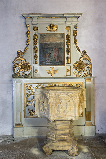 Retable des fonts baptismaux. © Jérôme Mongreville / Région Bourgogne-Franche-Comté, Inventaire du patrimoine - 2017 Retable des fonts baptismaux. © Jérôme Mongreville / Région Bourgogne-Franche-Comté, Inventaire du patrimoine - 2017