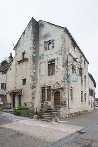 Vue générale depuis la rue Jean Bogé. © Jérôme Mongreville / Région Bourgogne-Franche-Comté, Inventaire du patrimoine - 2017