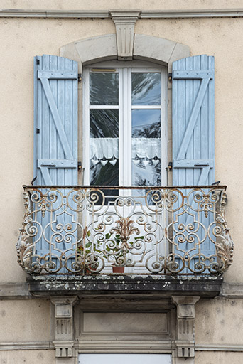 Le balcon, travée centrale. © Jérôme Mongreville / Région Bourgogne-Franche-Comté, Inventaire du patrimoine - 2017