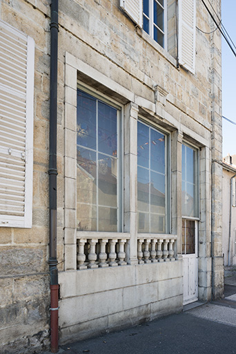 La façade réaménagée de la maison "Petit". © Jérôme Mongreville / Région Bourgogne-Franche-Comté, Inventaire du patrimoine - 2017