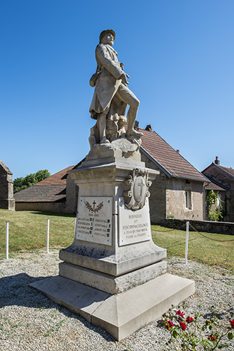 Vue de trois-quart. © Jérôme Mongreville / Région Bourgogne-Franche-Comté, Inventaire du patrimoine - 2017 Vue de trois-quart. © Jérôme Mongreville / Région Bourgogne-Franche-Comté, Inventaire du patrimoine - 2017