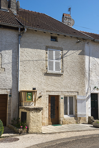 Une des plus anciennes maisons du village. © Jérôme Mongreville / Région Bourgogne-Franche-Comté, Inventaire du patrimoine - 2017