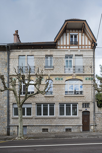 Vue de face. © Jérôme Mongreville / Région Bourgogne-Franche-Comté, Inventaire du patrimoine - 2018 Vue de face. © Jérôme Mongreville / Région Bourgogne-Franche-Comté, Inventaire du patrimoine - 2018